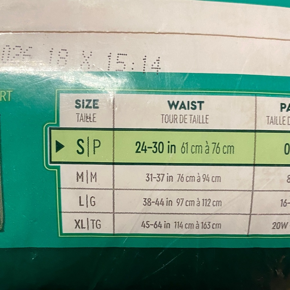 Depend Fitflex Maximum Absorbency Underwear S/P Incontinence - Picture 9 of 10